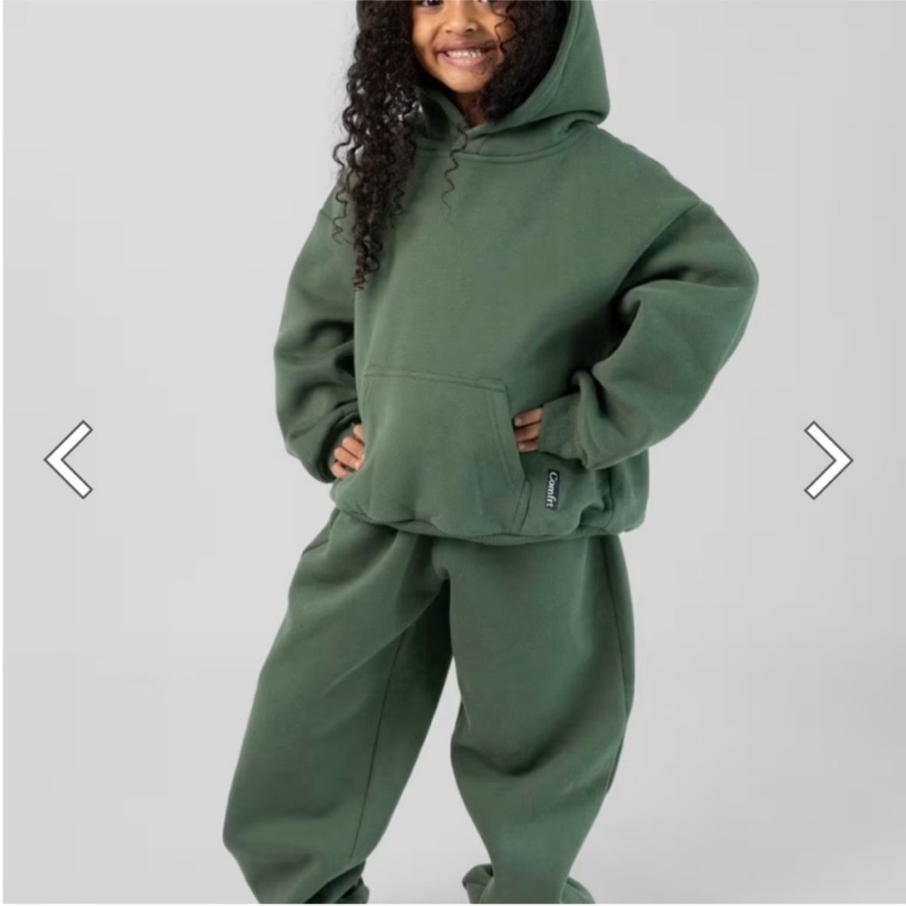 COMFRT Youth Kids Size S Green Hoodie Sweatshirt EUC
